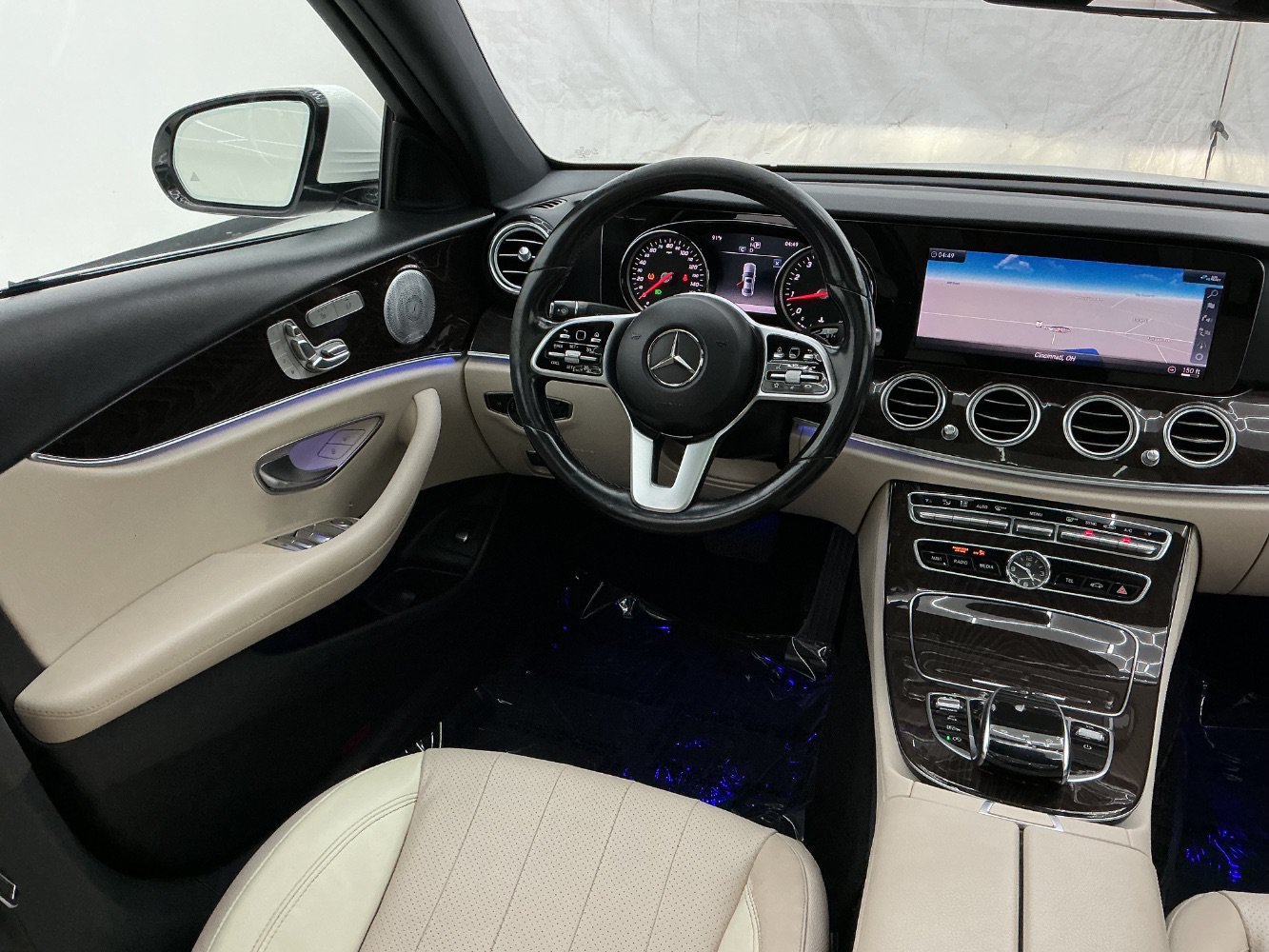 Used 2019 Mercedes-Benz E 300 w/ Premium 1 Package image 29