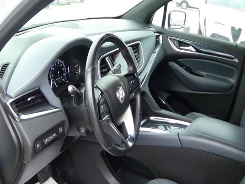 Used 2024 Buick Enclave Premium FWD image 17