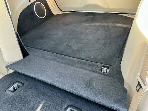 Used 2019 Jeep Grand Cherokee Limited w/ Luxury Group II image 27