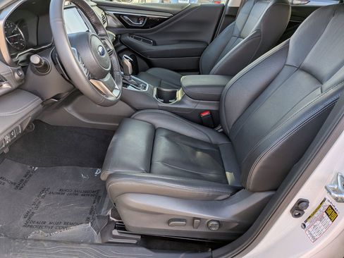 Certified 2025 Subaru Outback Touring XT image 11