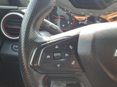 Used 2024 Chevrolet Trax RS w/ Driver Confidence Package FWD image 14