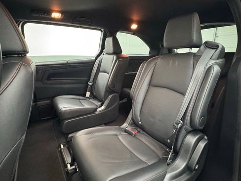 Used 2023 Honda Odyssey Sport image 37