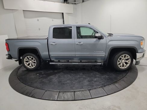Used 2015 GMC Sierra 1500 SLT w/ SLT Crew Cab Value Package image 11