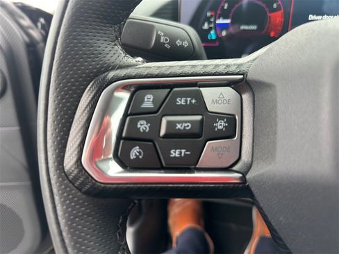 Used 2025 Ford Mustang Premium image 24