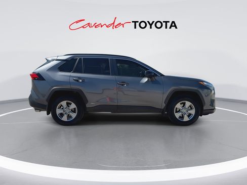 Certified 2023 Toyota RAV4 LE AWD/4WD image 9