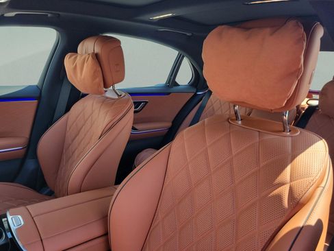 New 2026 Mercedes-Benz S 580 4MATIC Sedan image 17