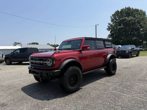 Used 2021 Ford Bronco Outer Banks w/ Sasquatch Package AWD/4WD image 1