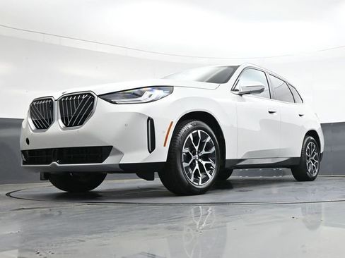 Used 2026 BMW X3 xDrive30 w/ Premium Package AWD/4WD image 35