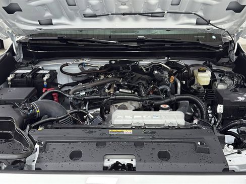 Certified 2024 Toyota Tacoma SR5 image 25