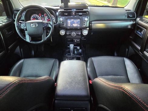 Used 2015 Toyota 4Runner Trail Premium AWD/4WD image 13
