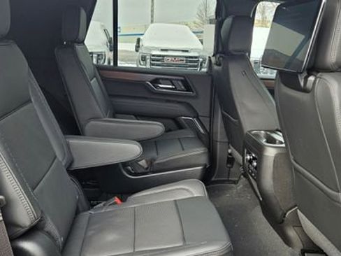 New 2026 GMC Yukon Denali w/ Denali Reserve Package image 26