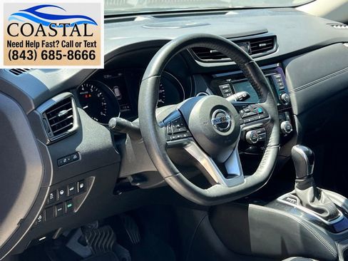 Used 2019 Nissan Rogue SL w/ Premium Package FWD image 7