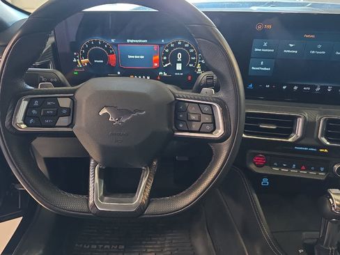 Used 2025 Ford Mustang GT Premium RWD image 16