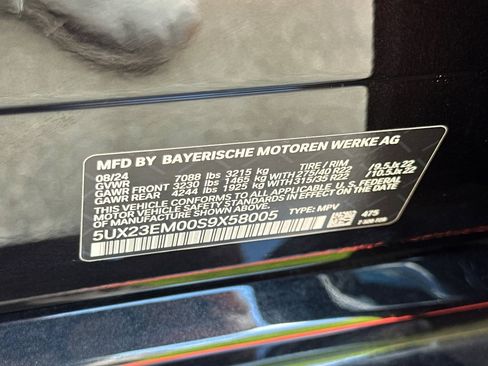 Certified 2025 BMW X7 xDrive40i w/ Executive Package AWD/4WD image 40