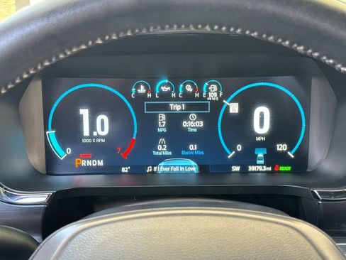 Used 2023 Ford F150 Lariat w/ Equipment Group 502A High AWD/4WD image 30