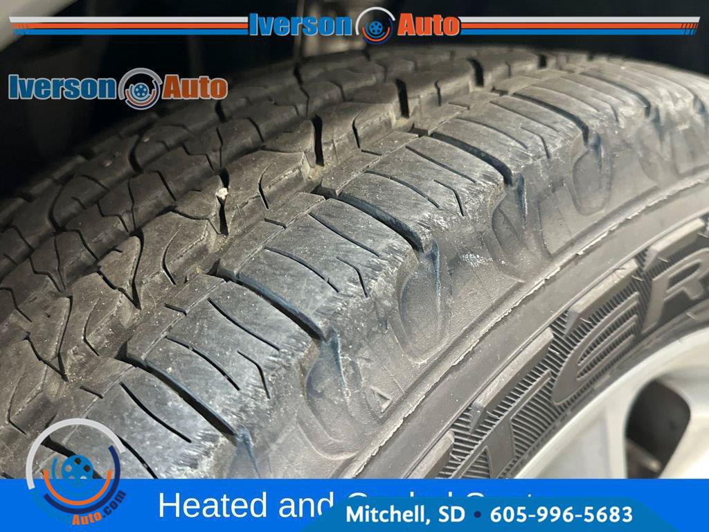 Used 2024 Dodge Durango GT AWD/4WD image 13