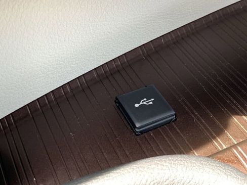 Certified 2022 Toyota Sienna XLE FWD image 27