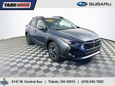 Used 2025 Subaru Crosstrek 2.0i Premium AWD/4WD image 1