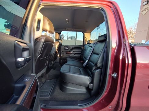Used 2014 GMC Sierra 1500 SLT w/ SLT Crew Cab Value Package image 27