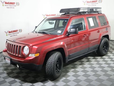 Used 2016 Jeep Patriot Sport w/ Power Value Group AWD/4WD image 13