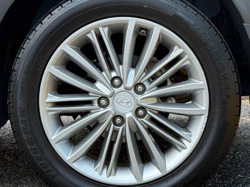 Used 2020 Hyundai Kona SEL Plus FWD image 23