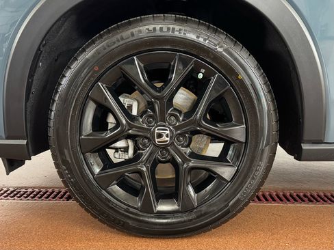 Used 2023 Honda HR-V Sport image 8