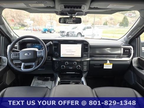 New 2025 Ford F250 Lariat w/ Lariat Ultimate Package AWD/4WD image 15