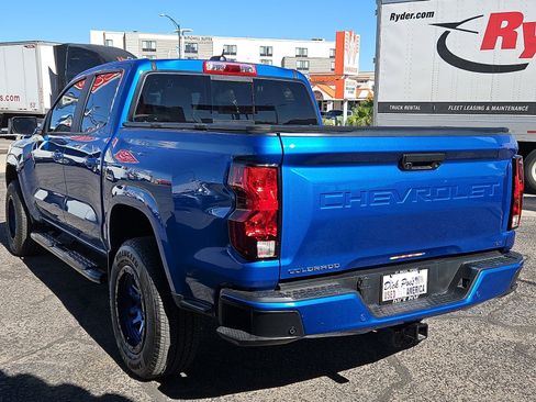 Used 2023 Chevrolet Colorado LT w/ LT Convenience Package II image 3