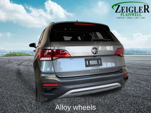 Used 2022 Volkswagen Taos S AWD/4WD image 4