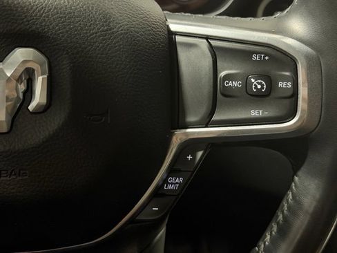 Used 2022 RAM 1500 Laramie AWD/4WD image 28