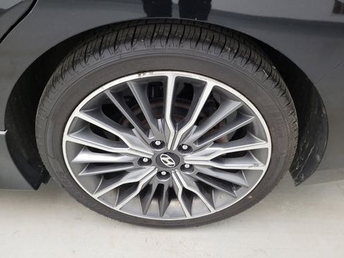 Used 2018 Hyundai Elantra Sport w/ Cargo Package FWD image 31