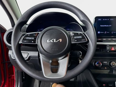 Certified 2023 Kia Forte LXS FWD image 12