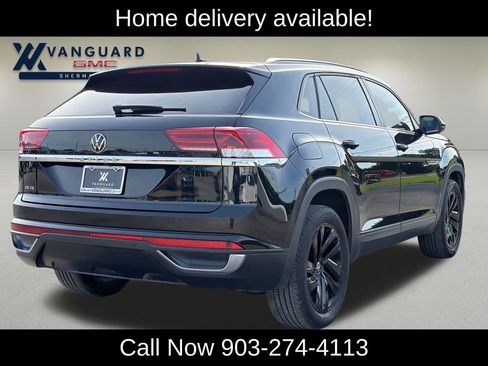 Used 2021 Volkswagen Atlas Cross Sport SE w/ Panoramic Sunroof Package FWD image 6