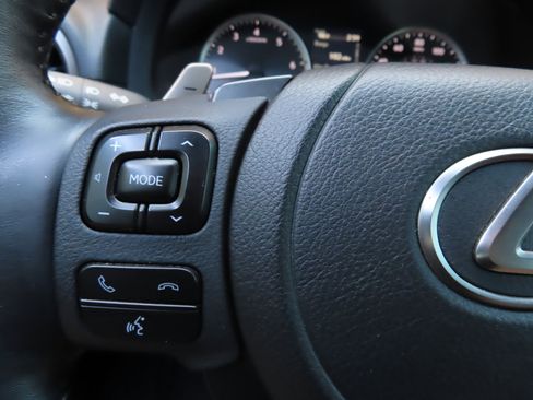 Used 2022 Lexus IS 300 AWD w/ Premium Package image 19