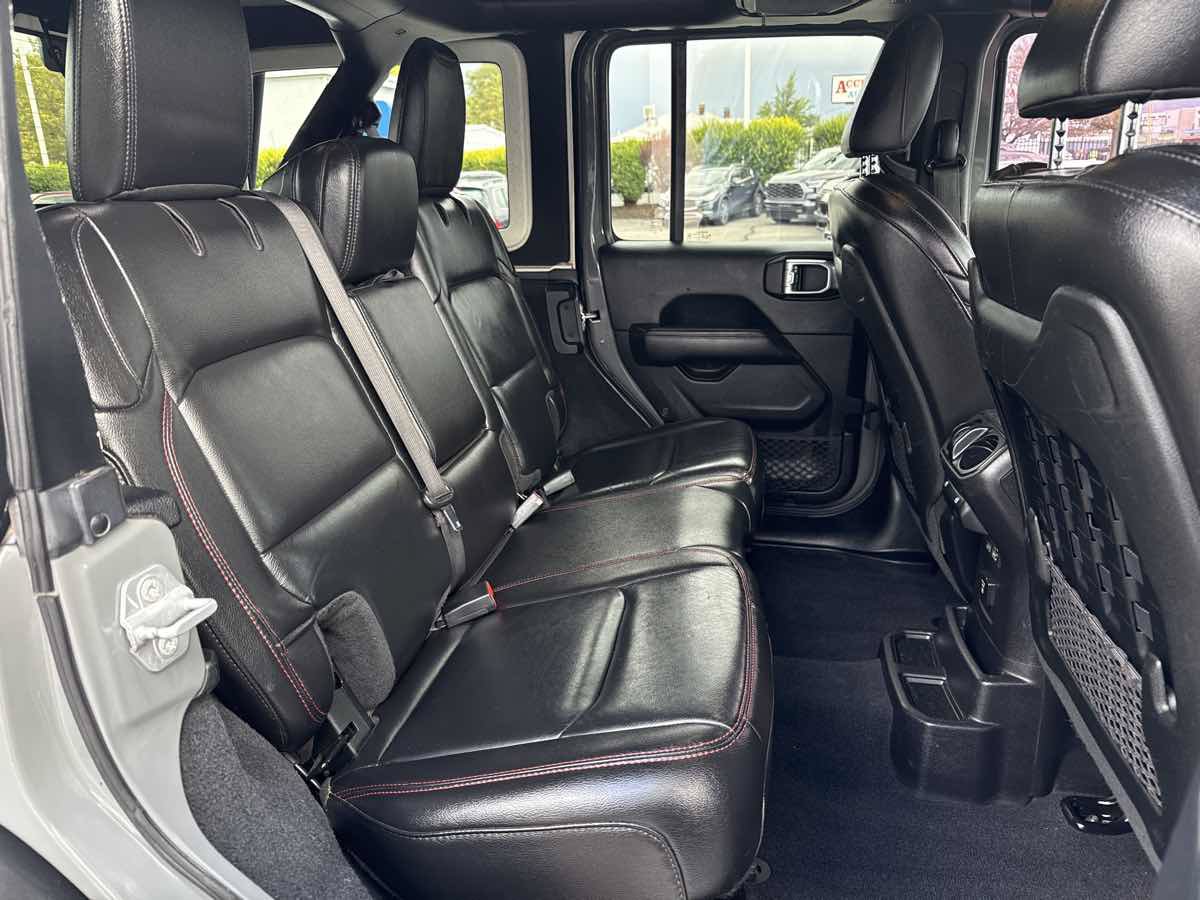 Used 2019 Jeep Wrangler Unlimited Rubicon AWD/4WD image 23
