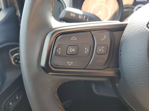 Used 2024 Jeep Wrangler Unlimited Sport AWD/4WD image 20