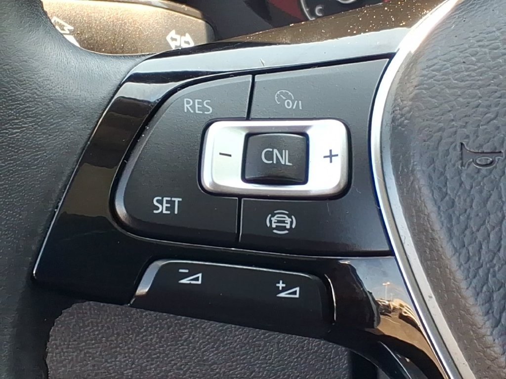 Used 2019 Volkswagen Jetta SE FWD image 11