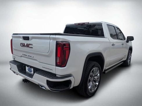 Used 2024 GMC Sierra 1500 Denali w/ Denali Reserve Package AWD/4WD image 3