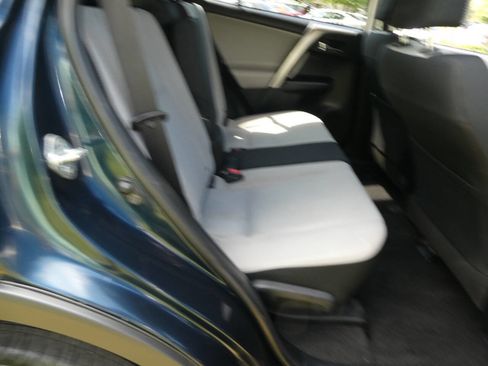 Used 2018 Toyota RAV4 XLE image 20