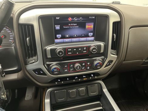 Used 2015 GMC Sierra 2500 SLT w/ Duramax Plus Package image 17