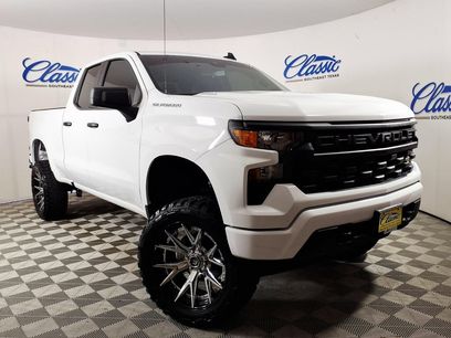Used 2025 Chevrolet Silverado 1500 Custom