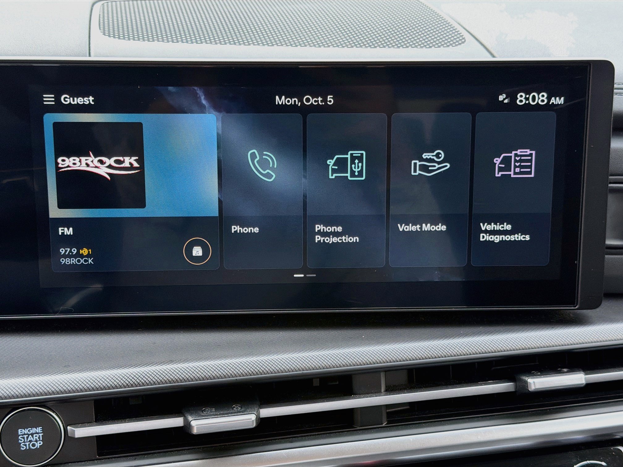 Used 2024 Hyundai Santa Fe SEL FWD image 33