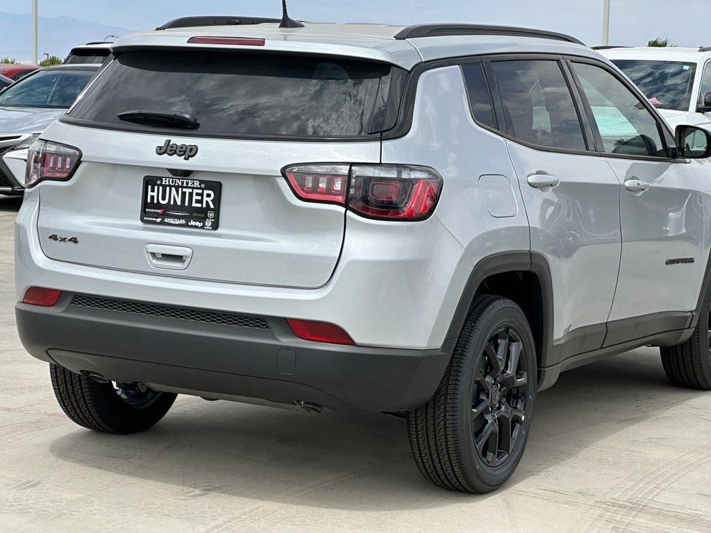 New 2026 Jeep Compass Latitude AWD/4WD image 8
