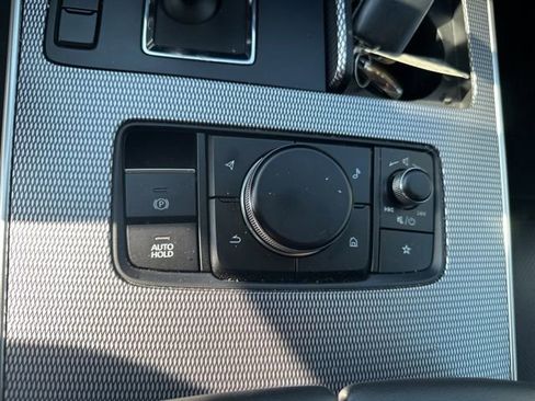 Certified 2024 MAZDA CX-90 3.3 Turbo w/ Preferred Plus AWD/4WD image 17