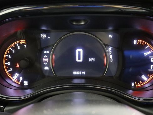 Used 2022 Dodge Durango SXT w/ Blacktop Package AWD/4WD image 11