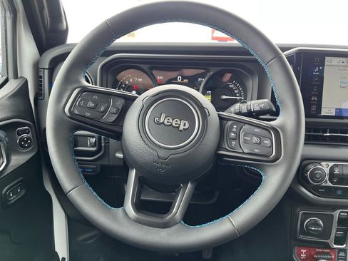 Used 2025 Jeep Wrangler Unlimited Rubicon 4xe w/ Safety Group image 25