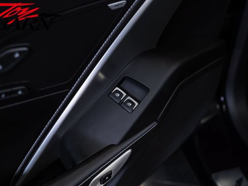 Used 2015 Chevrolet Corvette Z06 w/ 2LZ Preferred Equipment Group RWD image 26