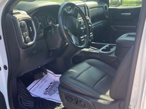 Used 2021 Chevrolet Silverado 1500 LTZ w/ LTZ Premium Package image 16