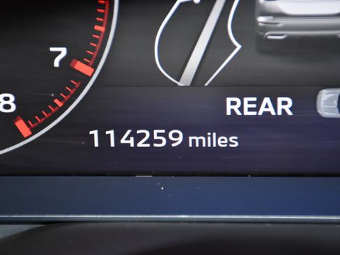 Used 2023 Mitsubishi Outlander SE AWD/4WD image 17