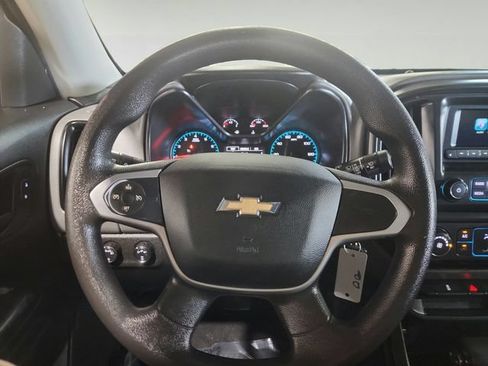 Used 2017 Chevrolet Colorado W/T w/ WT Convenience Package AWD/4WD image 13